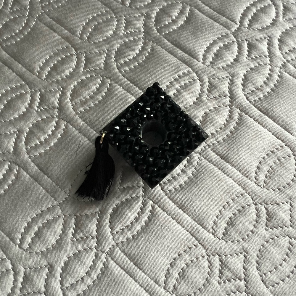 Graduation cap straw topper
